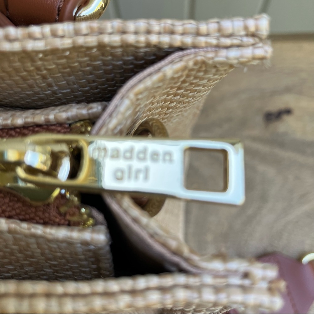 Steve Madden straw purse - Picture 11 of 11